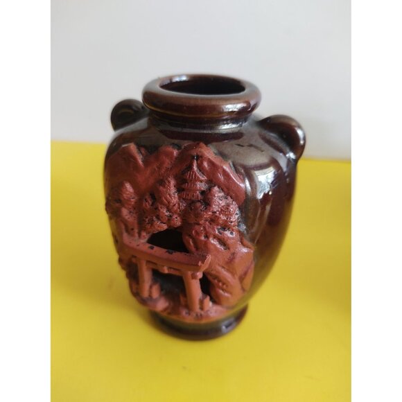 Vintage Banko Japan Red Ware Clay Bud Vase 3D Diorama Pagoda  Pottery 4" Tall - Picture 9 of 9